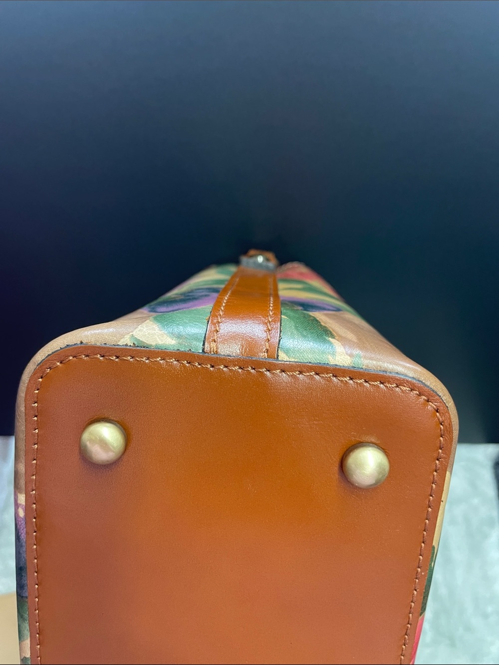 NWT Patricia Nash ‘Irving’ Bucket Crossbody - Picture 6 of 15